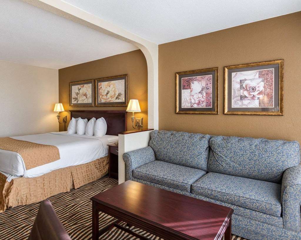 Quality Inn Near Hampton Coliseum Oda fotoğraf